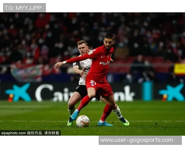 弗罗伦肖赛后道歉因侮辱埃尔莫索母亲事件引发关注 弗罗伦肖赛后道歉因侮辱埃尔莫索母亲事件引发关注