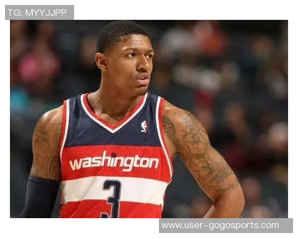 奥尔德里奇称赞维尔茨聪明机敏如比尔兹利般出色 奥尔德里奇称赞维尔茨聪明机敏如比尔兹利般出色